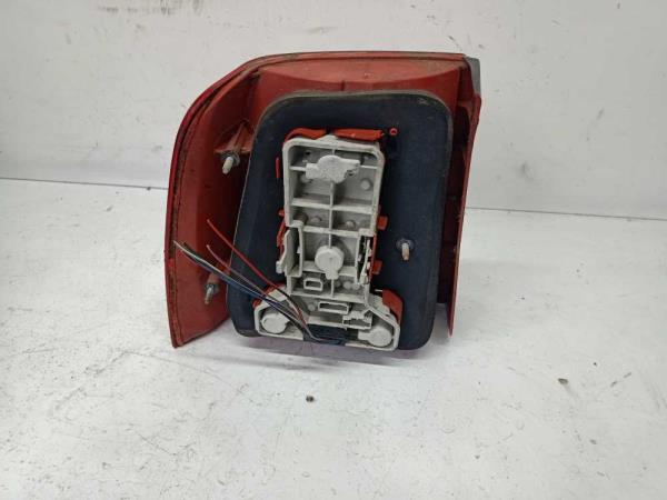 FEU ARRIERE DROIT VW PASSAT 3B 11/1996-09/2000 - Vue 2